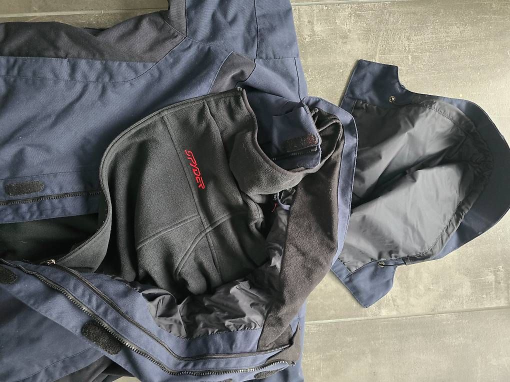Vestes: Veste de Ski SPYDER – Neuf avec emballage d'origine à Hauterive NE par unimercure 1