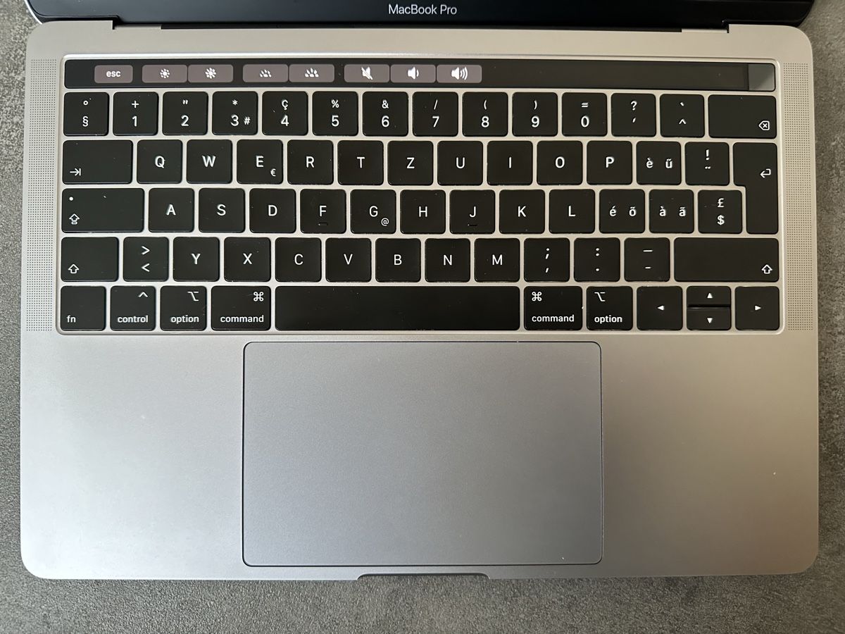 Apple Notebook: APPLE MacBook Pro 13" mit Touch Bar – Usato da Kiesen venduto da ganymedes2000 1