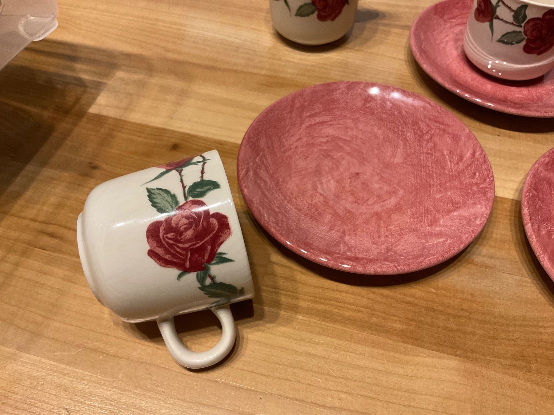 Set di piatti: Kaffeeservice / Mit Rosen Motiv – Usato da Rümlang venduto da baselsale1 1