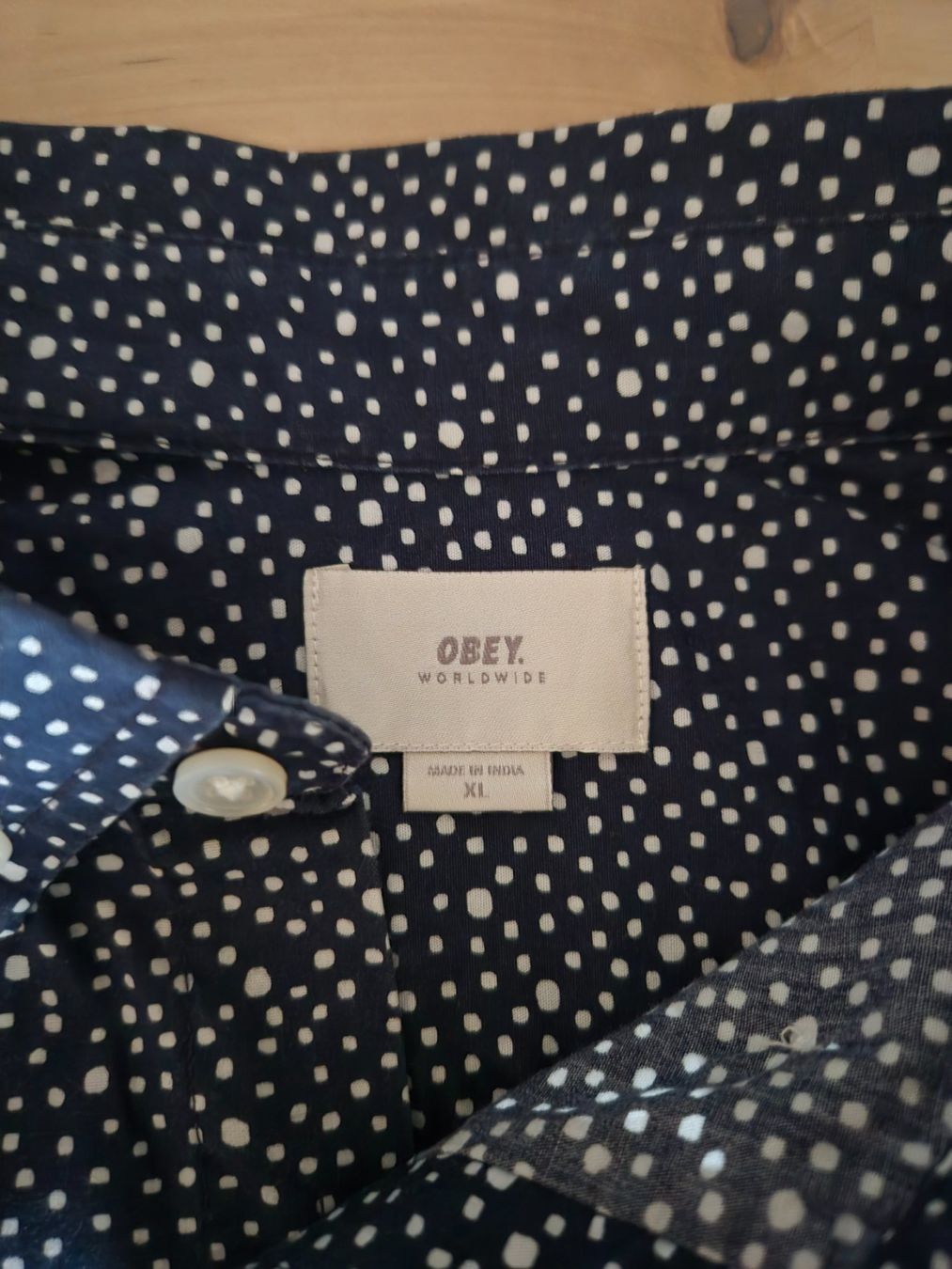 Camicie: Obey Clothing Hemd – Usato da Trogen venduto da Monk3yWear 1