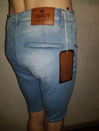 Short YES BOYS  Taille/Grosse W 30  Neuf/Neu