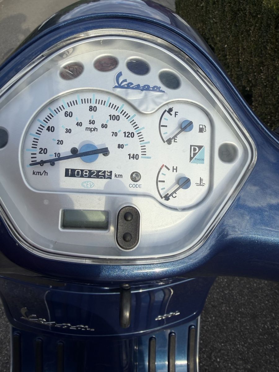 Vespa Scooter: Piaggio Vespa GT 200 – Usato da Neunkirch venduto da BoBo007 8