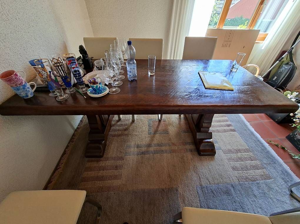 Tavoli: Esszimmertisch massiv – Usato da Jegenstorf venduto da cla_d57p 2