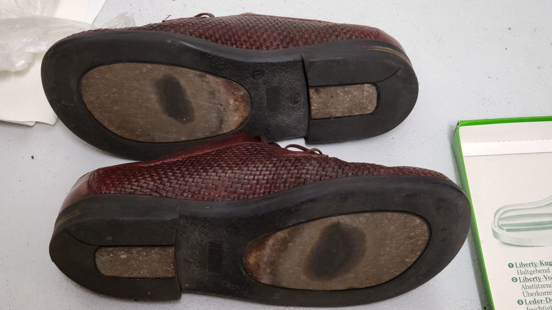 Scarpe da uomo: Herren Sommerschuh 7.5 / 41 Ledergeflecht – Usato da Horgen venduto da 2CH70 2