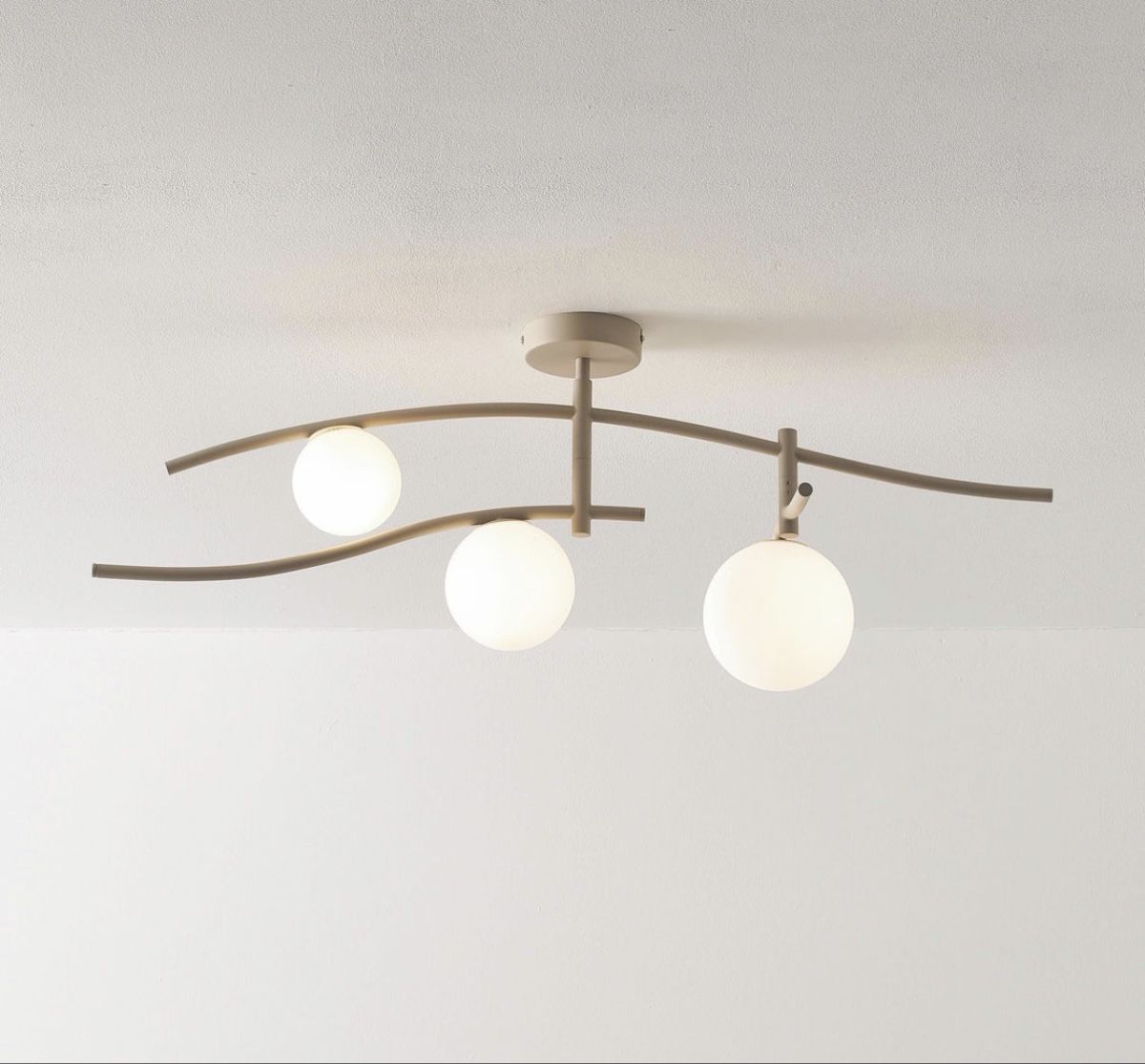 Westwing Lampadari & plafoniere: Westwing Grosse Deckenleuchte Nebo – Nuovo (secondo la descrizione) da Reinach BL venduto da LeaR