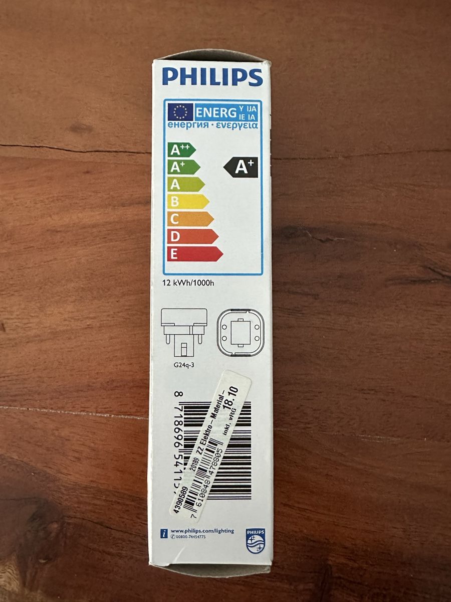 Philips Lampade: Philips LED Lampe CorePro PL-C 9W 950 Lumen 3000K – Nuovo e nell'imballaggio originale da Oberdiessbach venduto da Runningreini 2