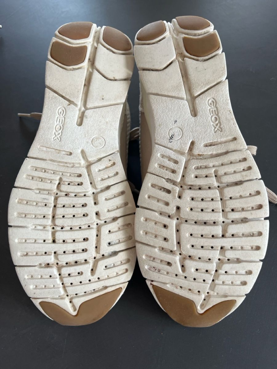 Geox Scarpe da donna: Geox Halbschuhe Gr. 41 – Usato da Bassersdorf venduto da Steyning88 3