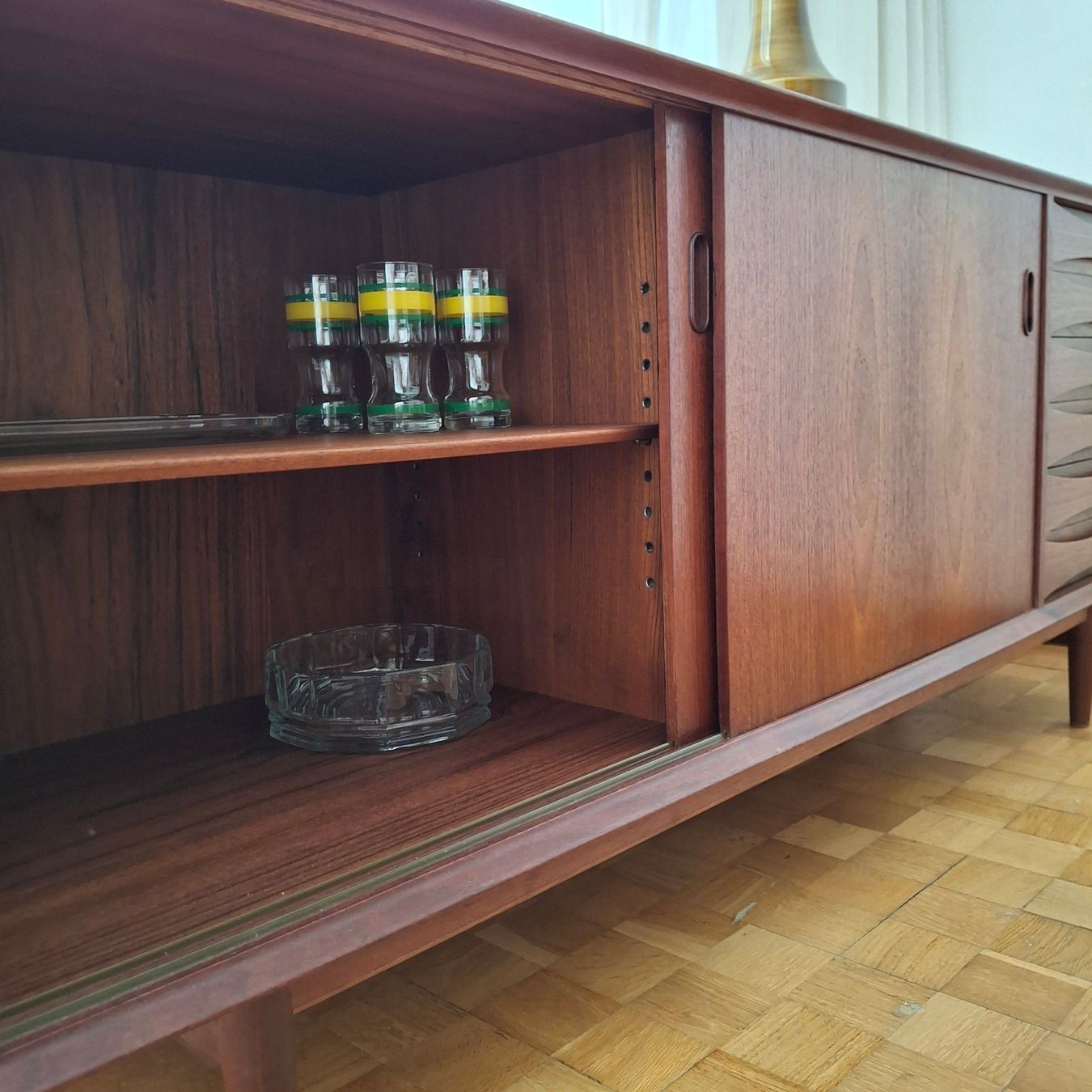 Credenze: Sideboard Arne Vodder Teak 1960 Denmark danish – Usato da Neuchâtel venduto da Rochawood 2