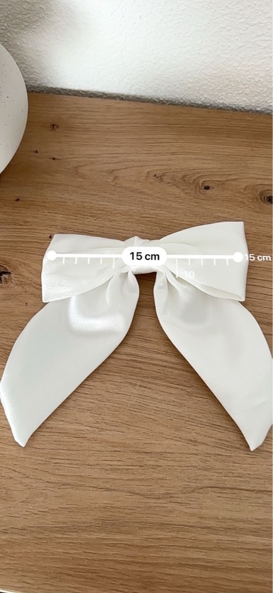 Accessori per capelli: Haarschleife Accessoire weiss Seide Neu – Nuovo e nell'imballaggio originale da Sevelen venduto da Ch_2026_1 3