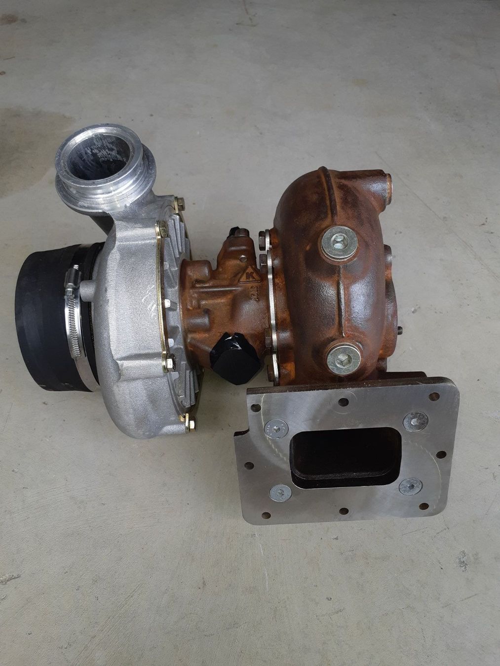Alle Ersatzteile: Turbolader Borg Warner K33 – Gebraucht aus Emmenbrücke von fiden 2