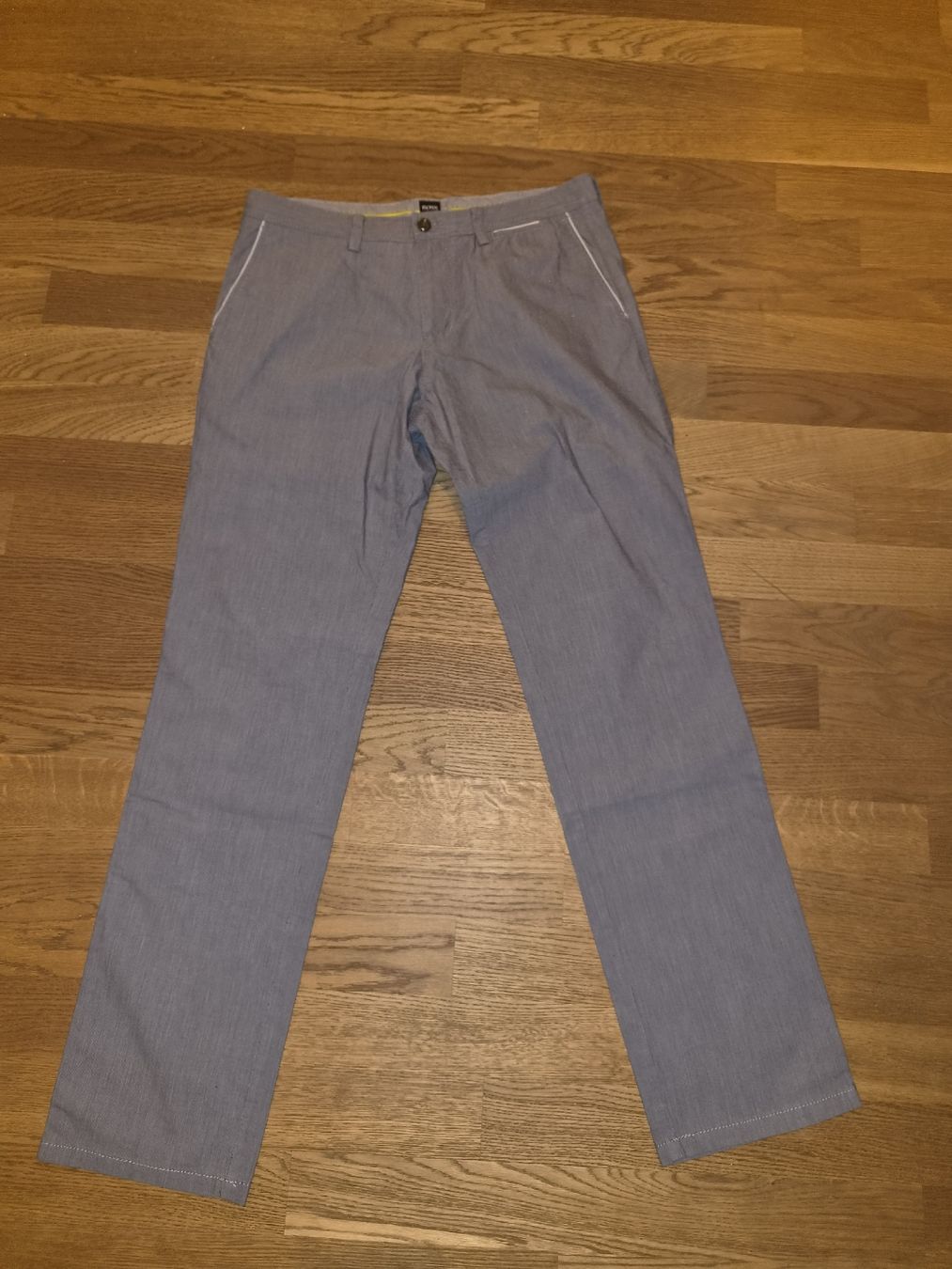 Hugo Boss Hosen: Stoffhose Hugo Boss – Neu (gemäss Beschreibung) aus Bünzen von sim_r7ts