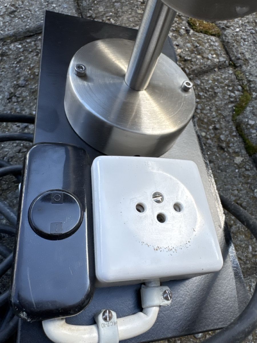 Lampade: Campinglampe – Usato da Matten(St.Stephan) venduto da ren_r8tw 4