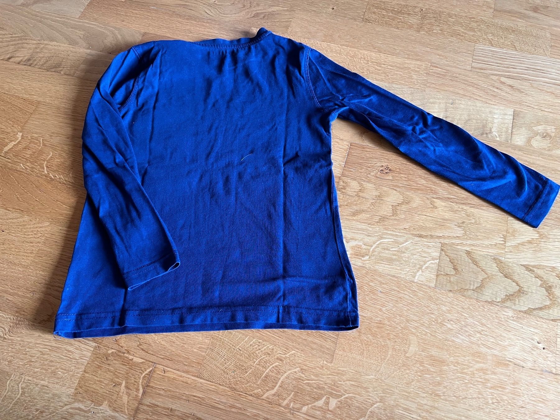 Maglioni & Felpe: Long-Shirt Gr. 128 – Usato da Wallisellen venduto da SPKWichtel 1