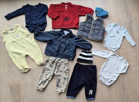 Babykleiderpaket Grösse 74