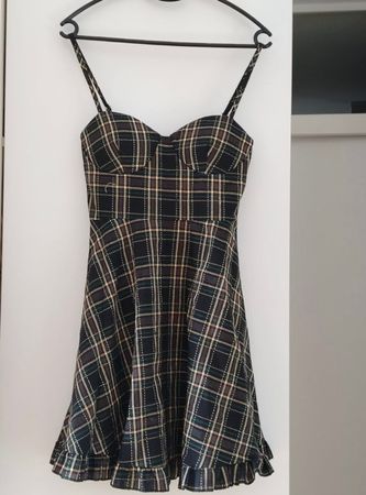 Robe courte à carreaux vert et beige taille S