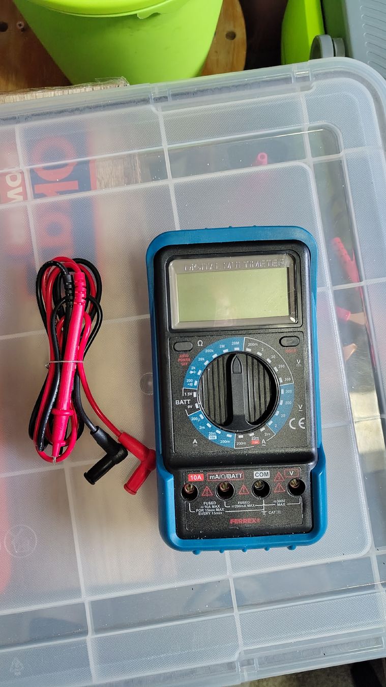Messen: Multimeter mit Prüfkabeln, Funktionsfähig, – Neu (gemäss Beschreibung) aus Suhr von nogil