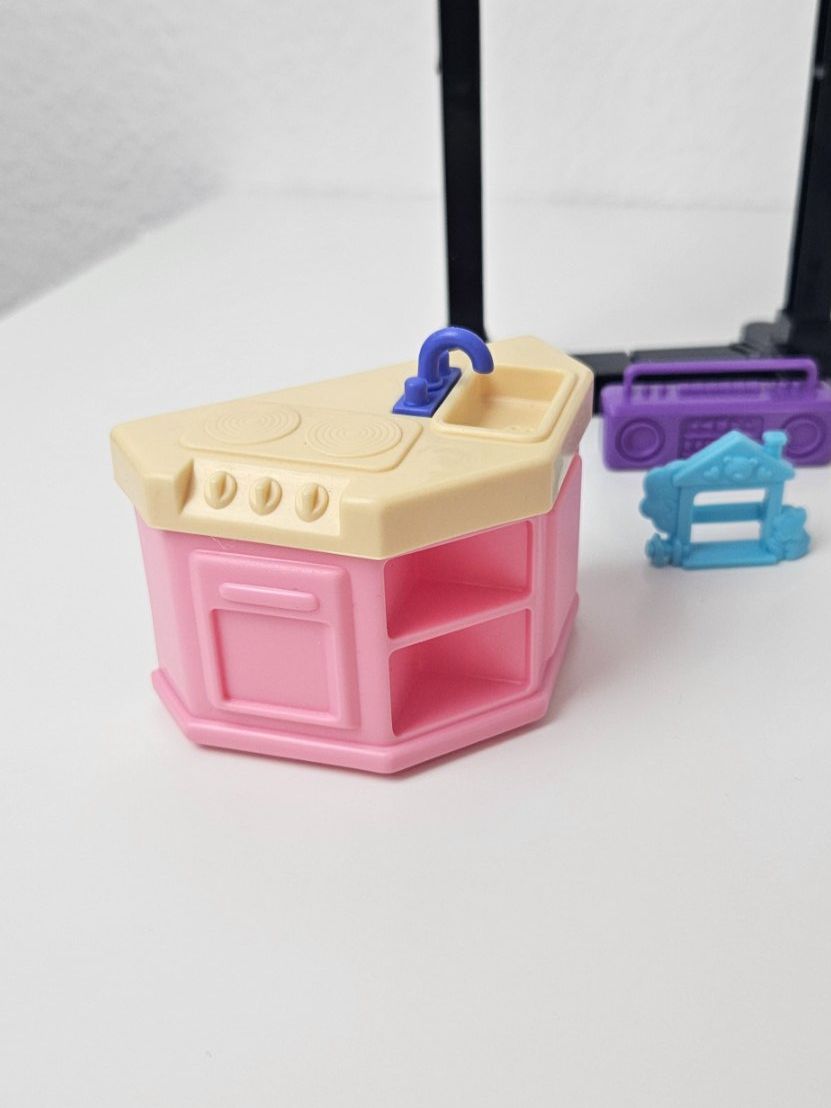Barbie Case e mobili per bambole: Vintage Barbie Klassenzimmer Set – Usato da Dättwil AG venduto da son_x2fq 3