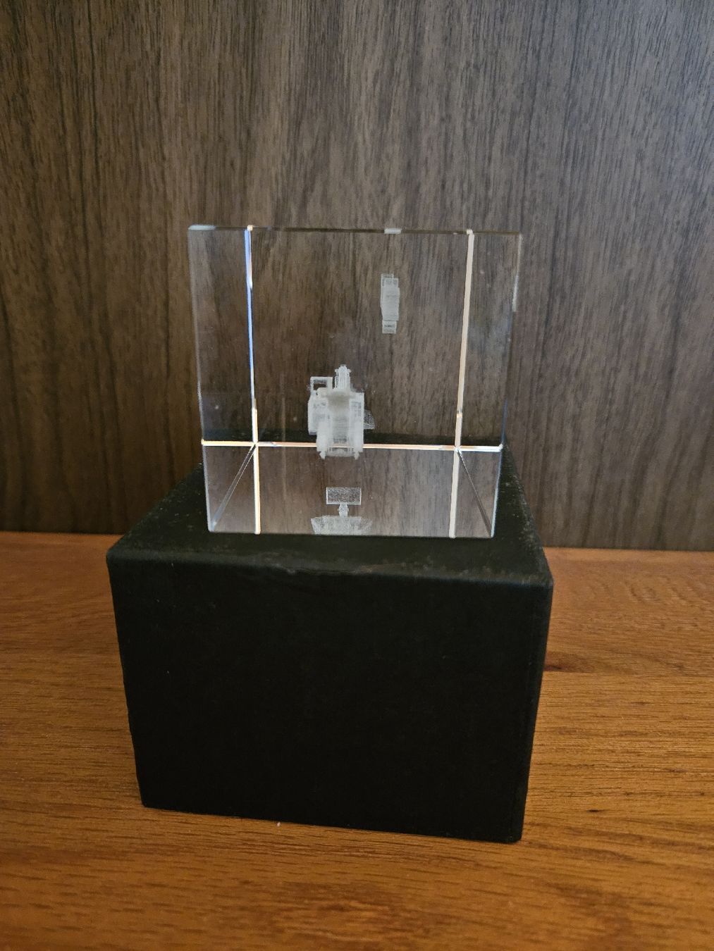 Bicchieri: Briefbeschwerer Glas Gravur Bagger Vano liner – Nuovo e nell'imballaggio originale da Wauwil venduto da seriously3 1