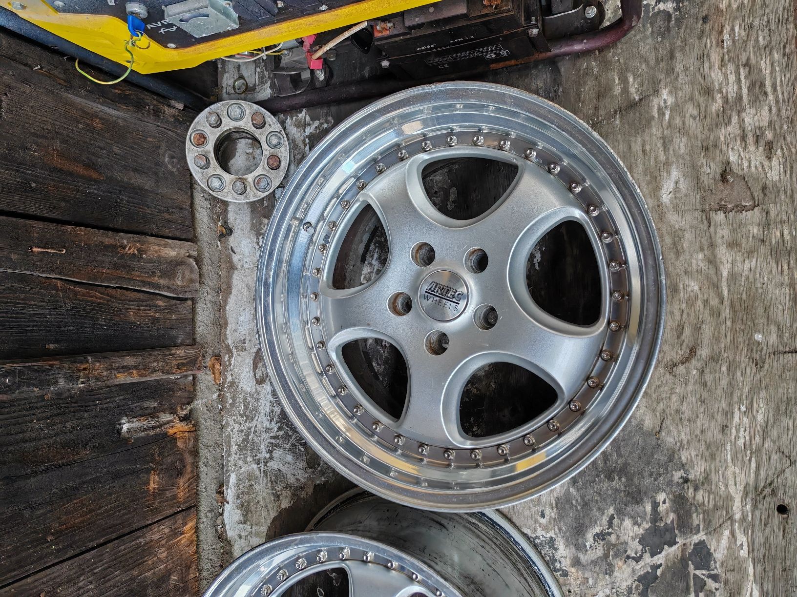 Artec Wheels 17 Zoll mit Adapter auf 5x120 Bmw 2Stk. (Defekt) in ...