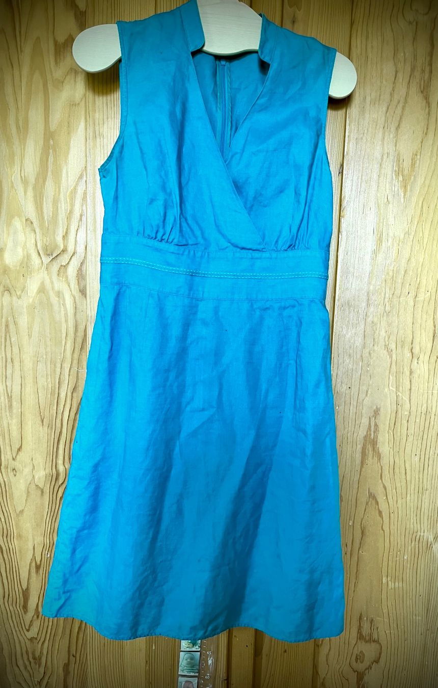 Comma Kleider: Leinenkleid von Comma, Grösse 38 – Gebraucht aus Zürich von faustdick
