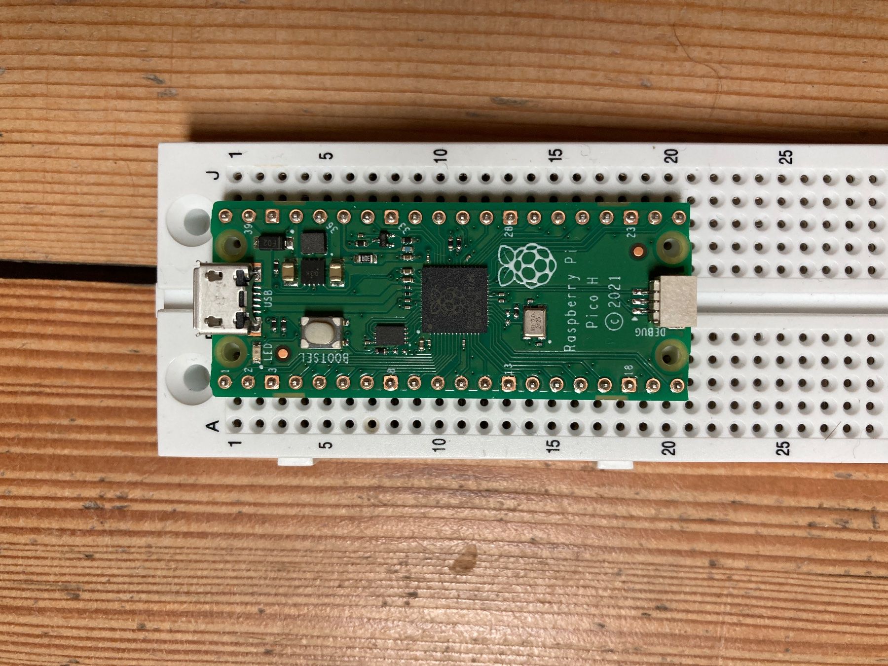 Raspberry Pi Componenti elettronici: Raspberry Pi Pico H mit Breadboard und Laser mit Halterung – Usato da Winterthur venduto da Rogerlud 1