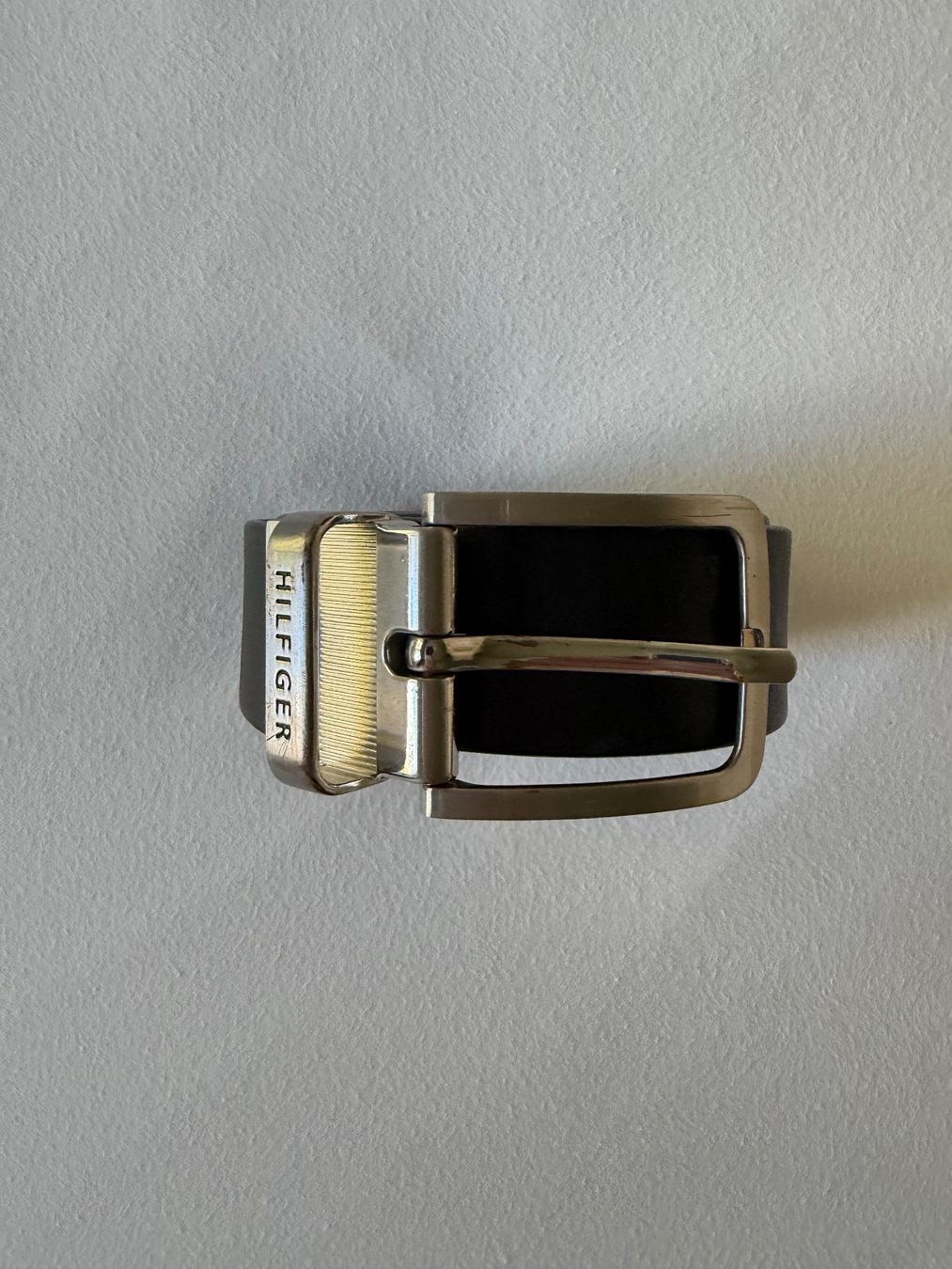 Tommy Hilfiger Cinture: Tommy Hilfiger Grösse 85 in schwarz/blau – Usato da Zürich venduto da sppeidkryo