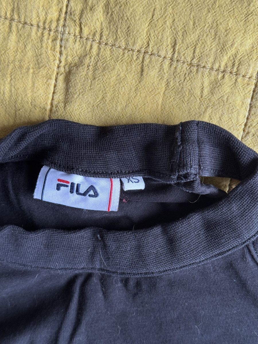 Fila Top: FILA halter top, XS – Usato da Effretikon venduto da expiredrice 1
