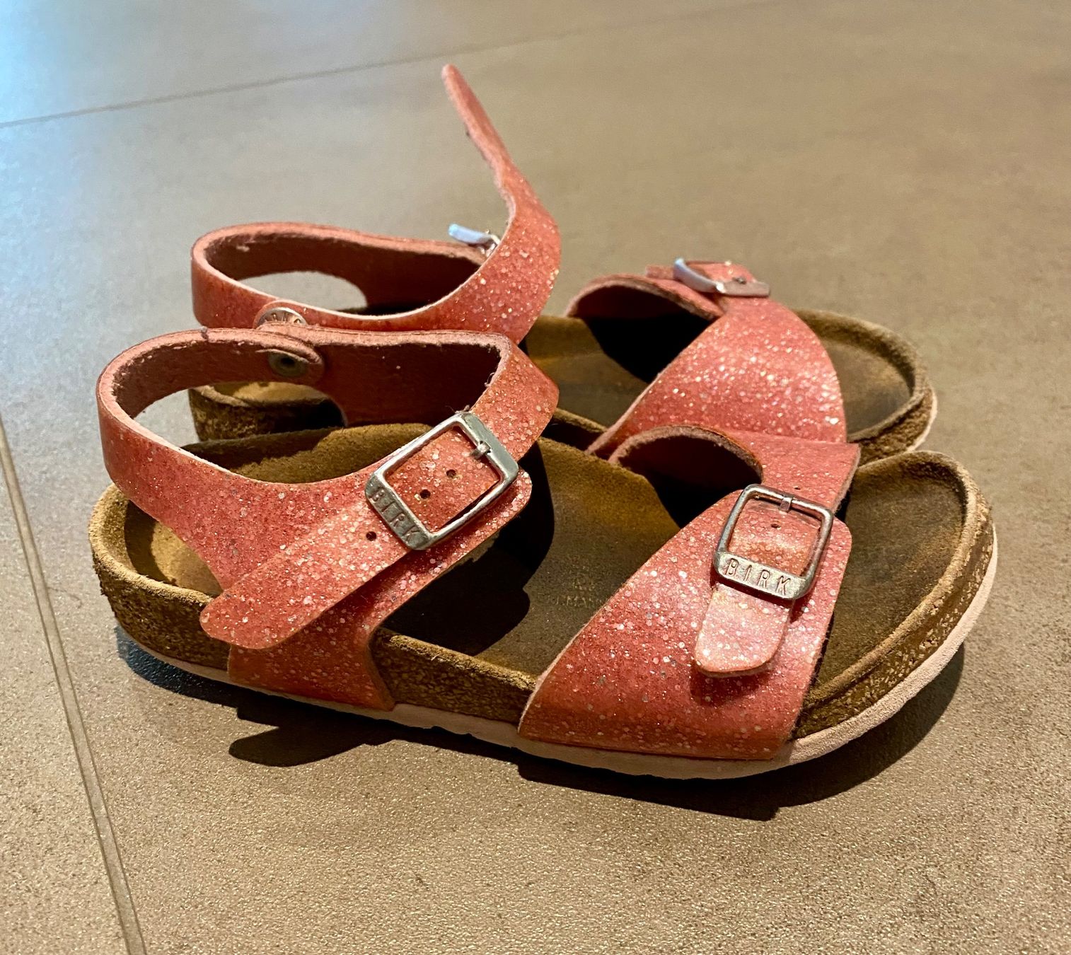 Birkenstock Scarpe per ragazzi: Birkenstock sandale n.28 – Usato da Thalwil venduto da paolo.rota