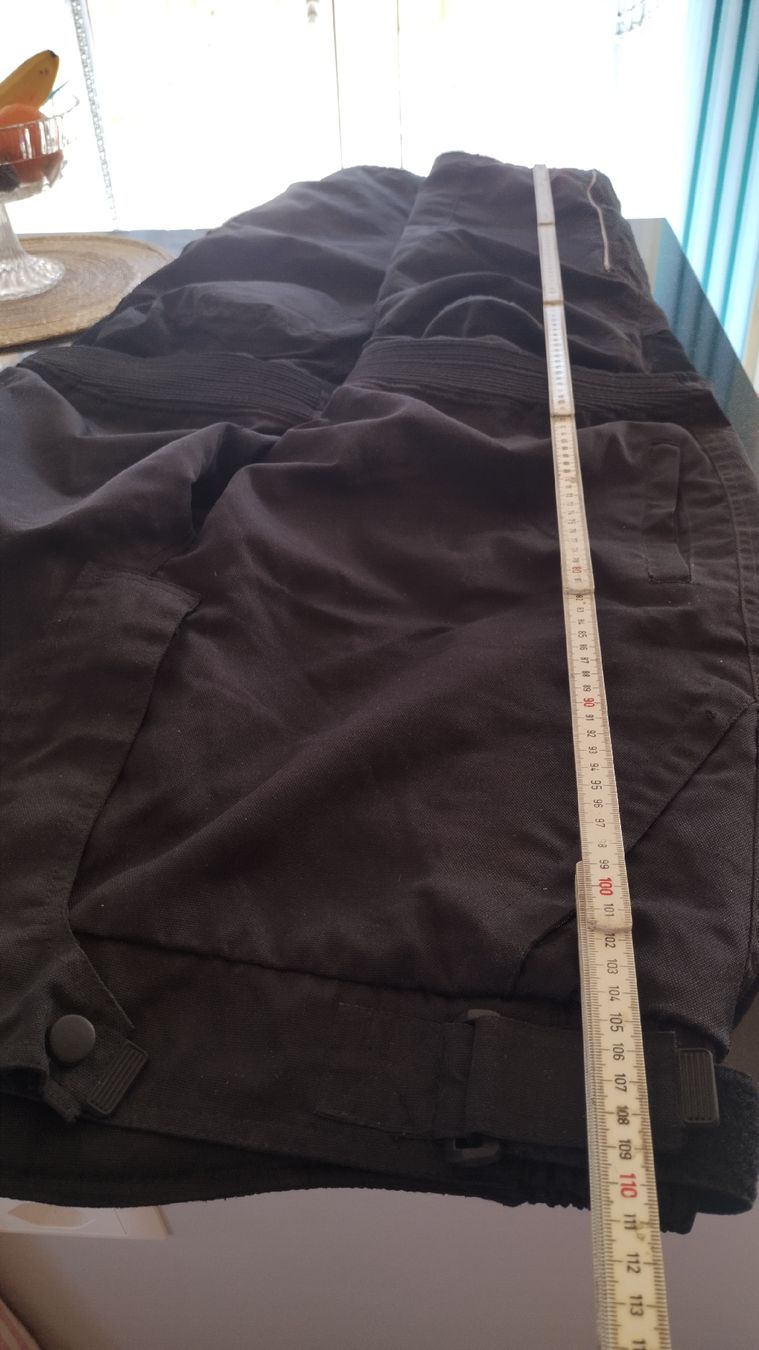 Pantaloni: Motorradhose – Usato da St.Margrethenberg venduto da Tele2internet 2