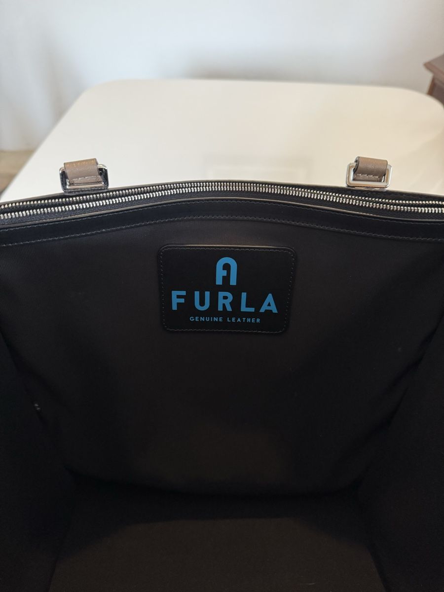 Furla Borse da donna: Furla Handtasche – Usato da Ueken venduto da salomon.t9 5