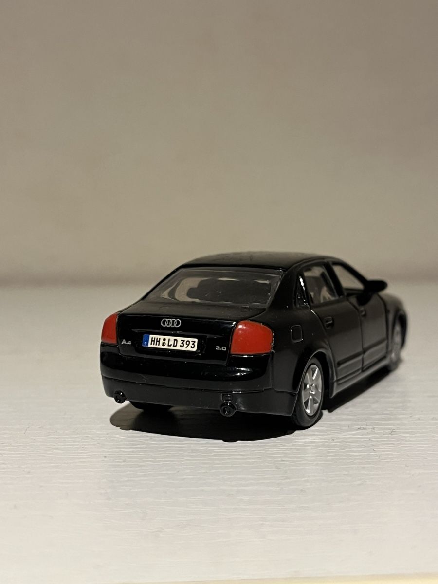 Audi Modellini d'auto: Audi A4 Modellauto – Usato da Wetzikon ZH venduto da omsi23 4