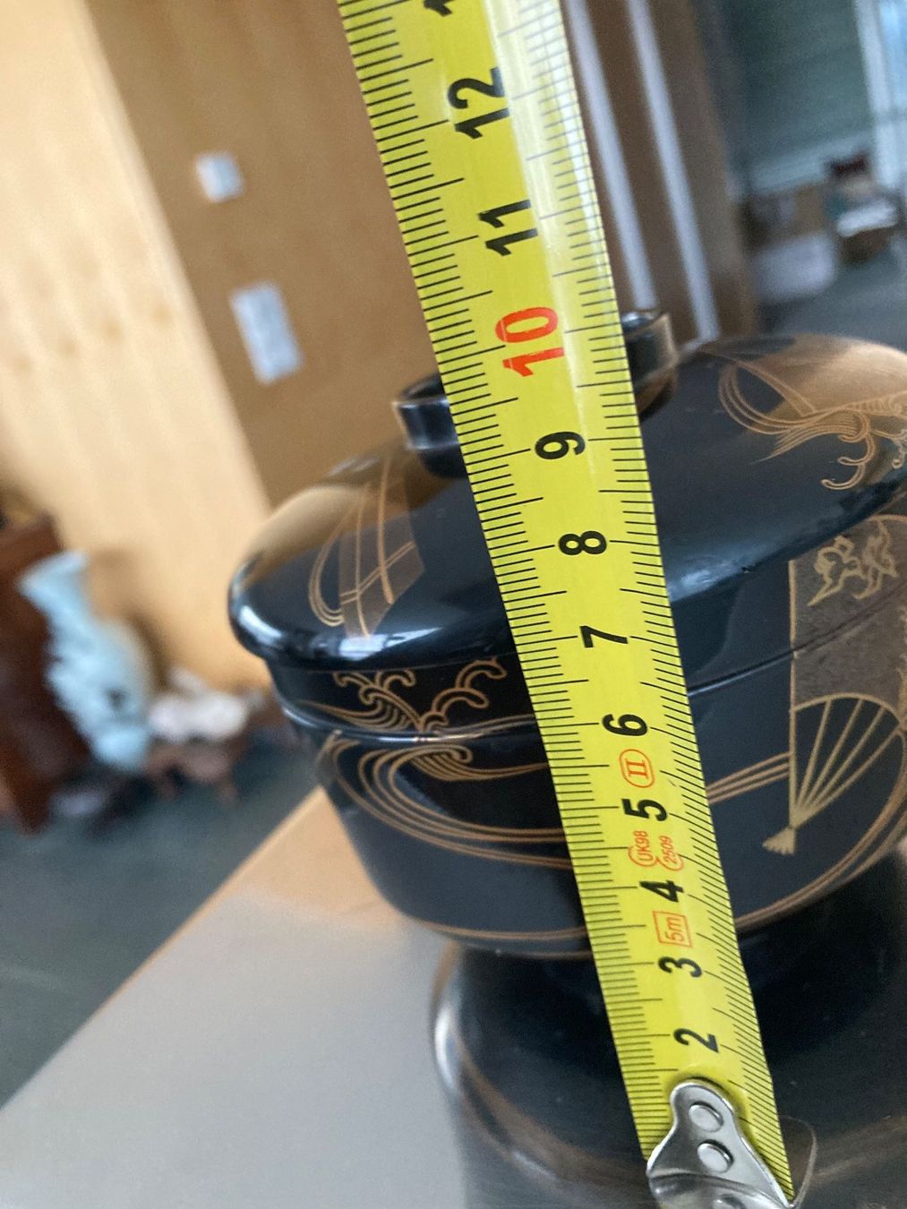 Ciotole: Wunderbare alte Lackschale mit Deckel, Lackdose, Japan – Usato da Zürich venduto da kostbares 9