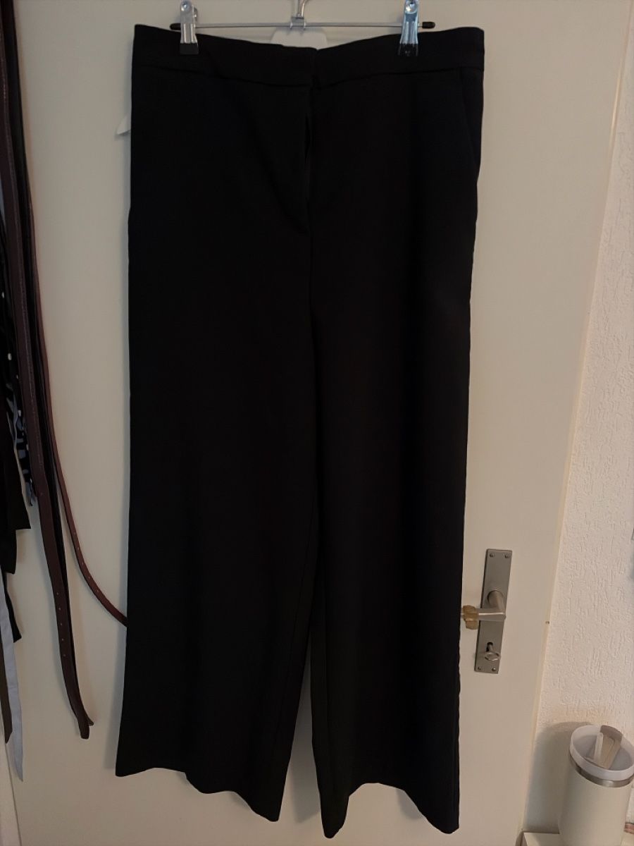 Pantaloni: Chicorée Hose – Usato da Olten venduto da edona_muslija