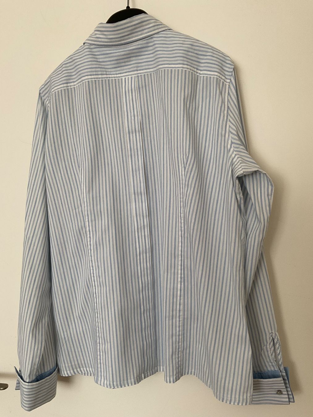 Bogner Blusen: BOGNER Jeans elegante Bluse Gr 42 top – Gebraucht aus Urdorf von alda02 4