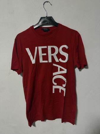 T-shirt Versace rouge taille XS homme état bon