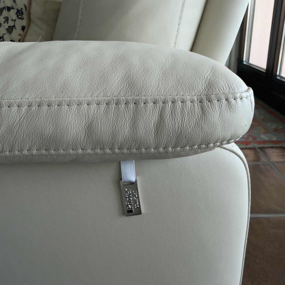 Sofas: Echtleder Sofa und 2 Sessel Pfister – Gebraucht aus Locarno von Faeby87 3