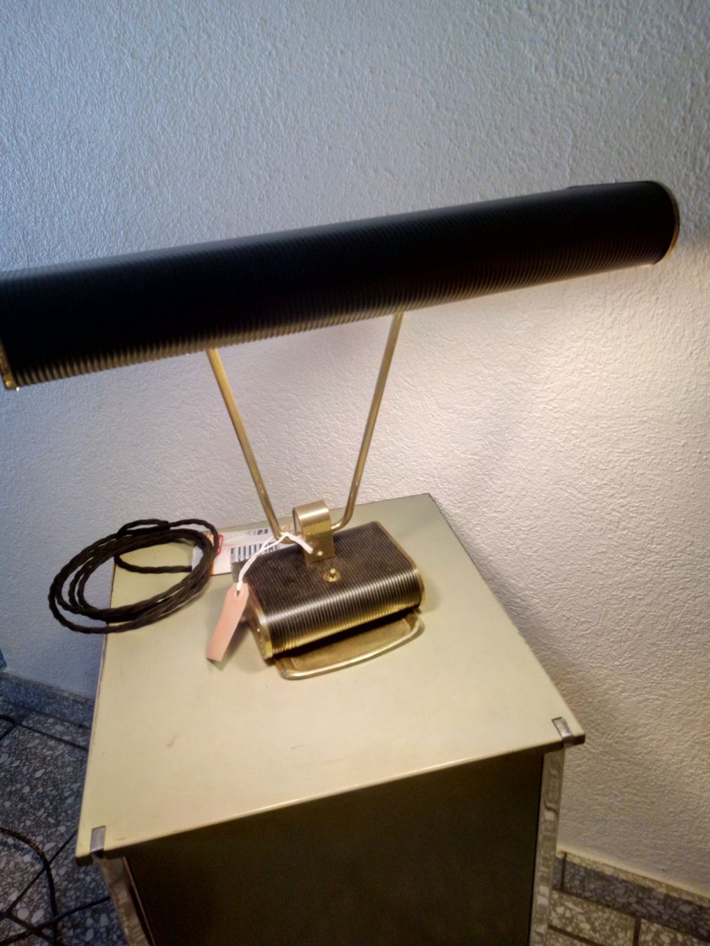 Lampade: Eileen Gray Jumo Tischlampe – Usato da Zürich venduto da edi_c2m6 4