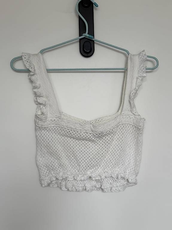 Tops: Weißes Top von Zara – Gebraucht aus Zürich von YanaZam 1