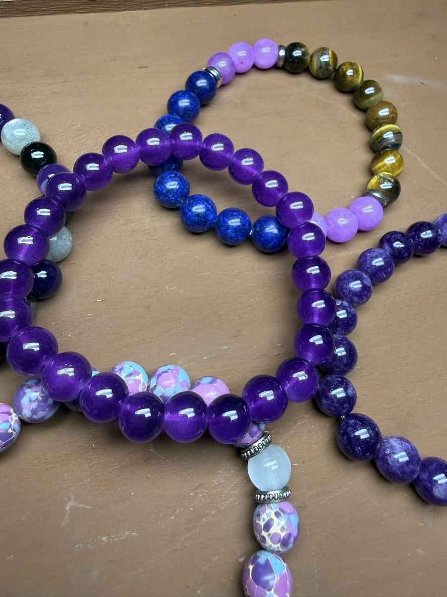 Bracciali & Braccialetti: Assorted Gemstone Beaded Bracelets Set of 7 new – Nuovo e nell'imballaggio originale da Wald ZH venduto da Carloiten 3