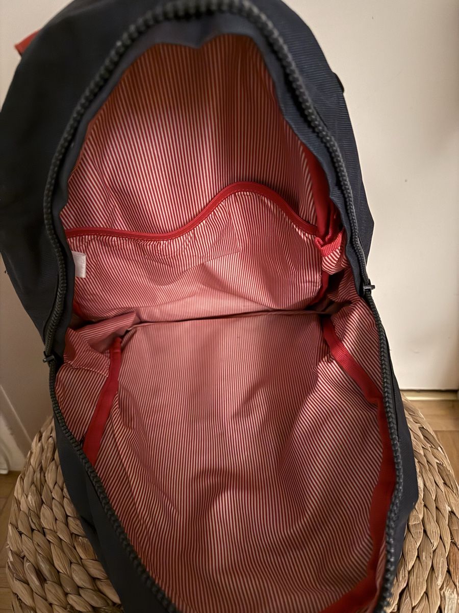 Herschel Zaini: Herschel Rucksack Dunkelblau/Rot NEU – Nuovo (secondo la descrizione) da Basel venduto da SHANTIFLOW 2