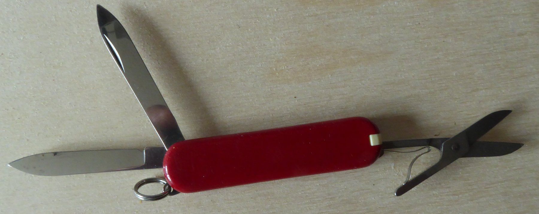 Victorinox Taschenmesser: Victorinox Classic Sackmesser  – Gebraucht aus Gossau SG von tenerife11 3