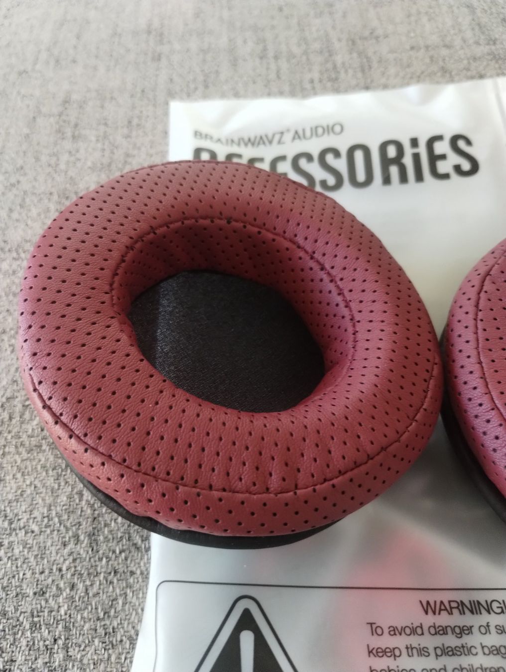 Cuffie: Coussinets de rechange Brainwavz 10cms – Usato da Lausanne venduto da Martinucci 5