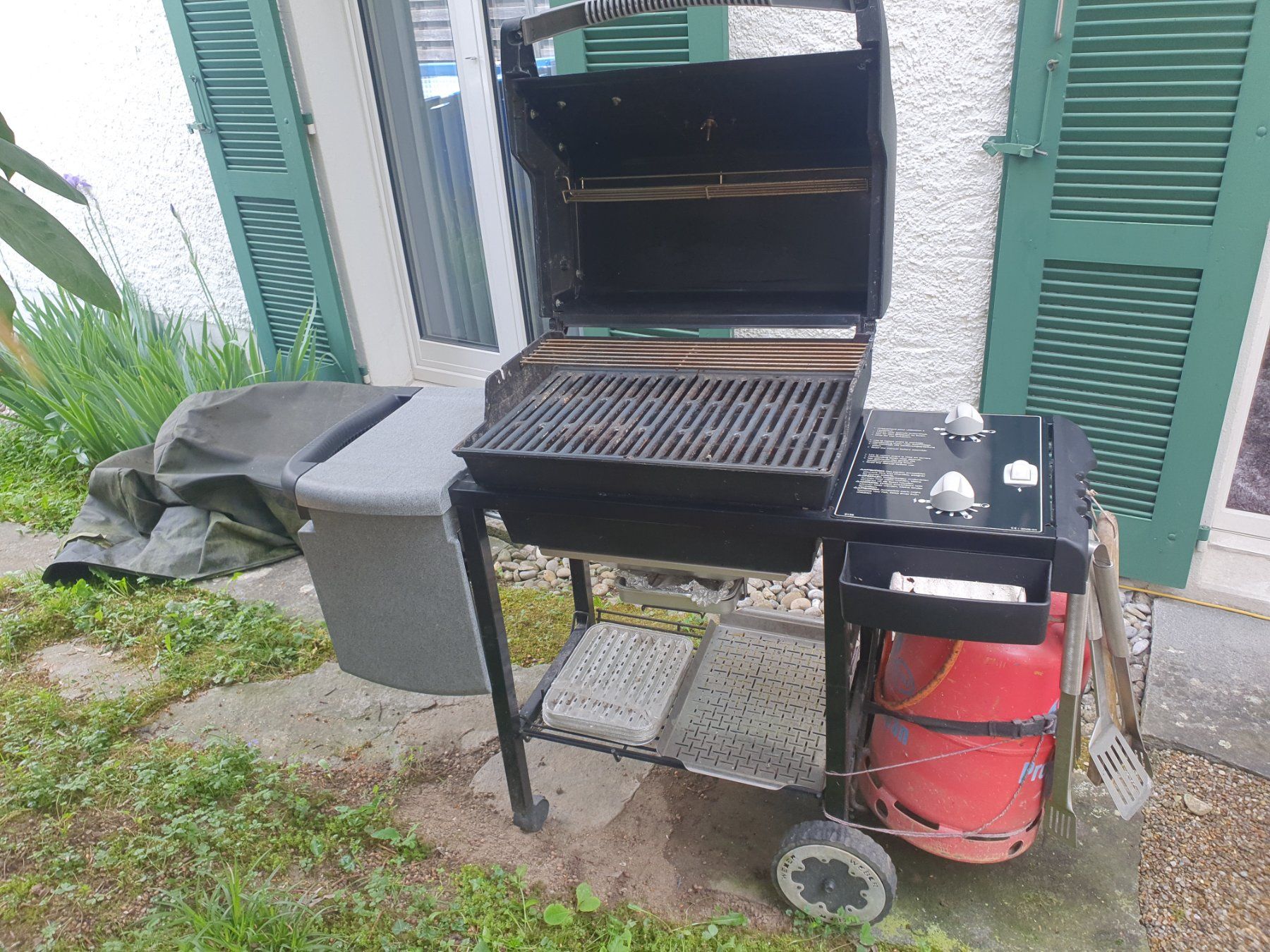 Weber Griglie: Weber Gasgrill Genesis Silver A – Usato da Weinfelden venduto da riccardo_valentin 1