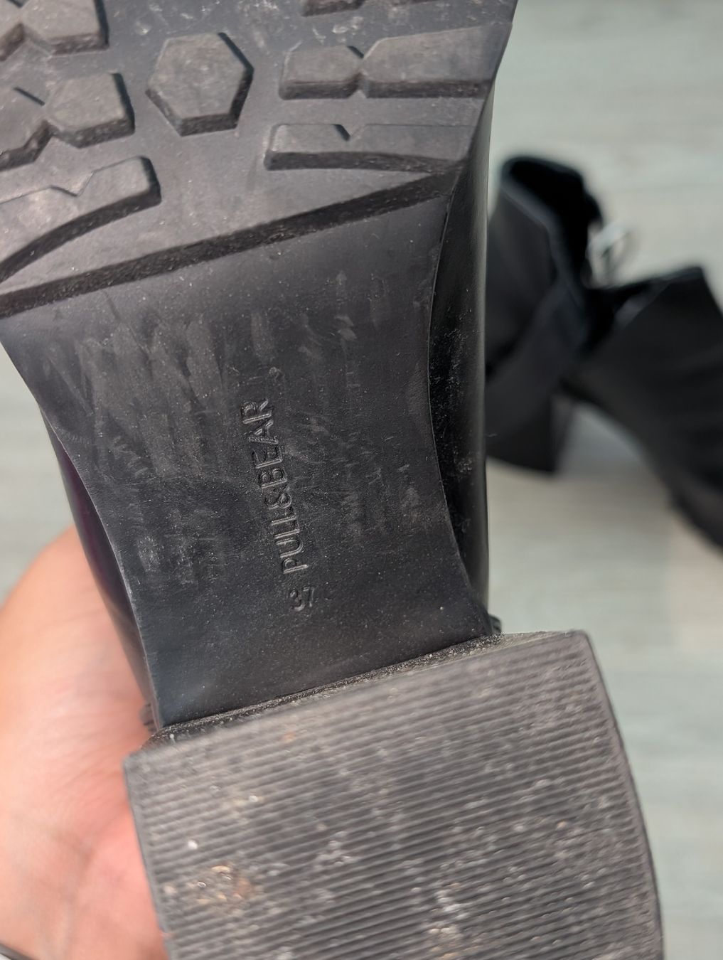 Scarpe da donna: Stiefeletten PULL&BEAR Schwarz mit Schnalle Grösse 37 – Usato da Münsingen venduto da ale_md2s 1
