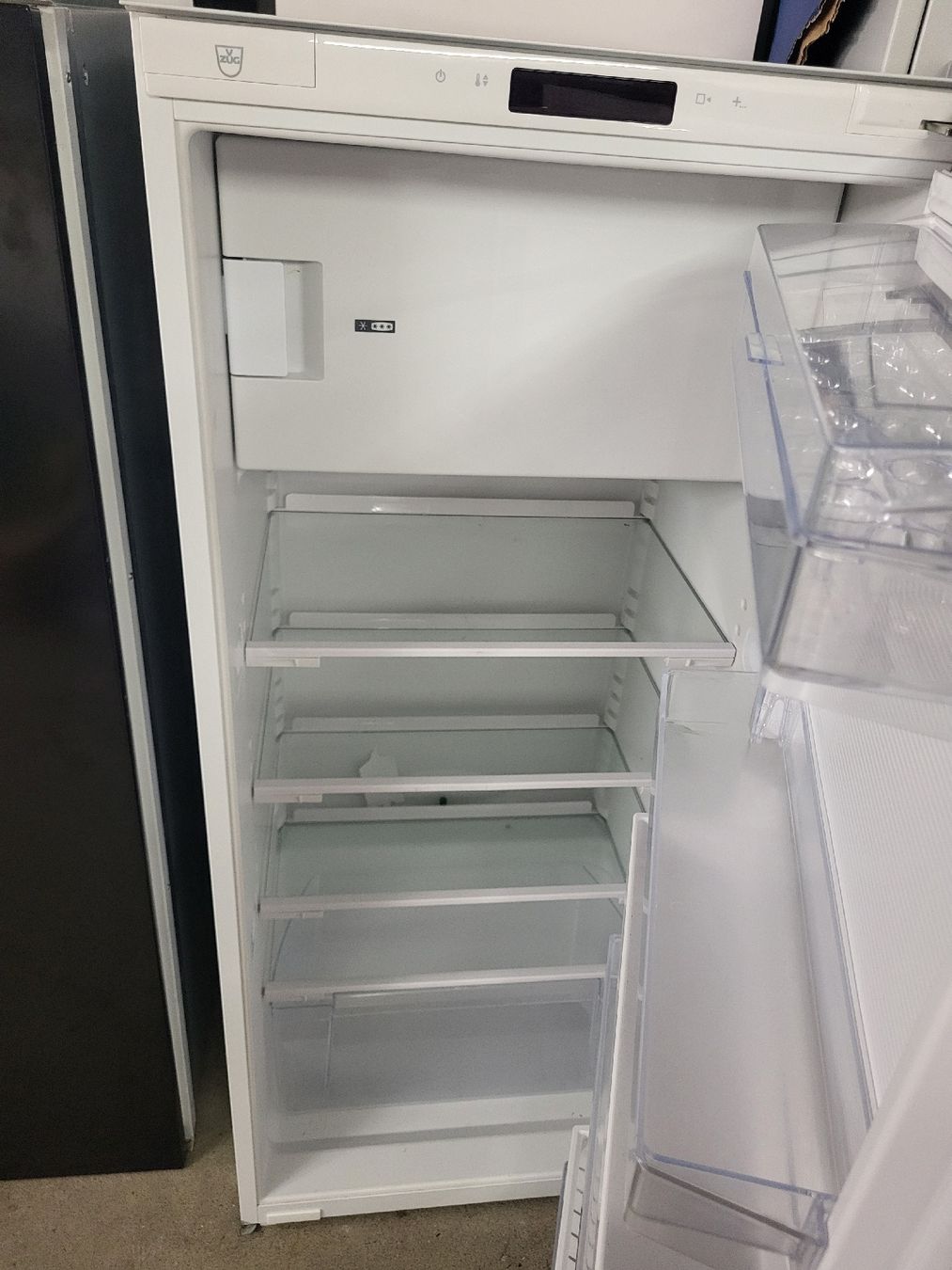 Frigoriferi: Kühlschrank vzug – Usato da Luzern venduto da Koko16 1