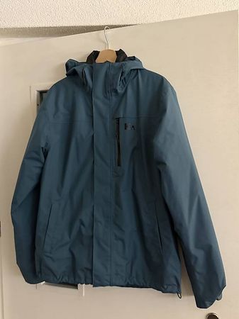HELLY HANSEN / WINTERJACKE