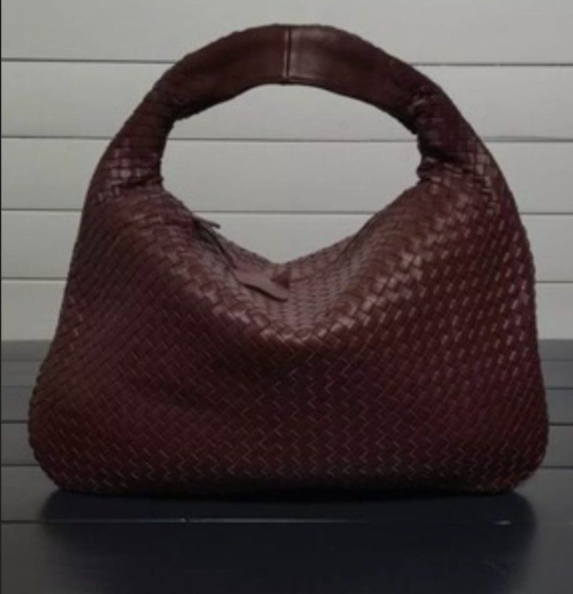 Borse da donna: Wunderschöne geflochtene Handtasche, weinrot – Nuovo (secondo la descrizione) da Zürich venduto da mgn1 1