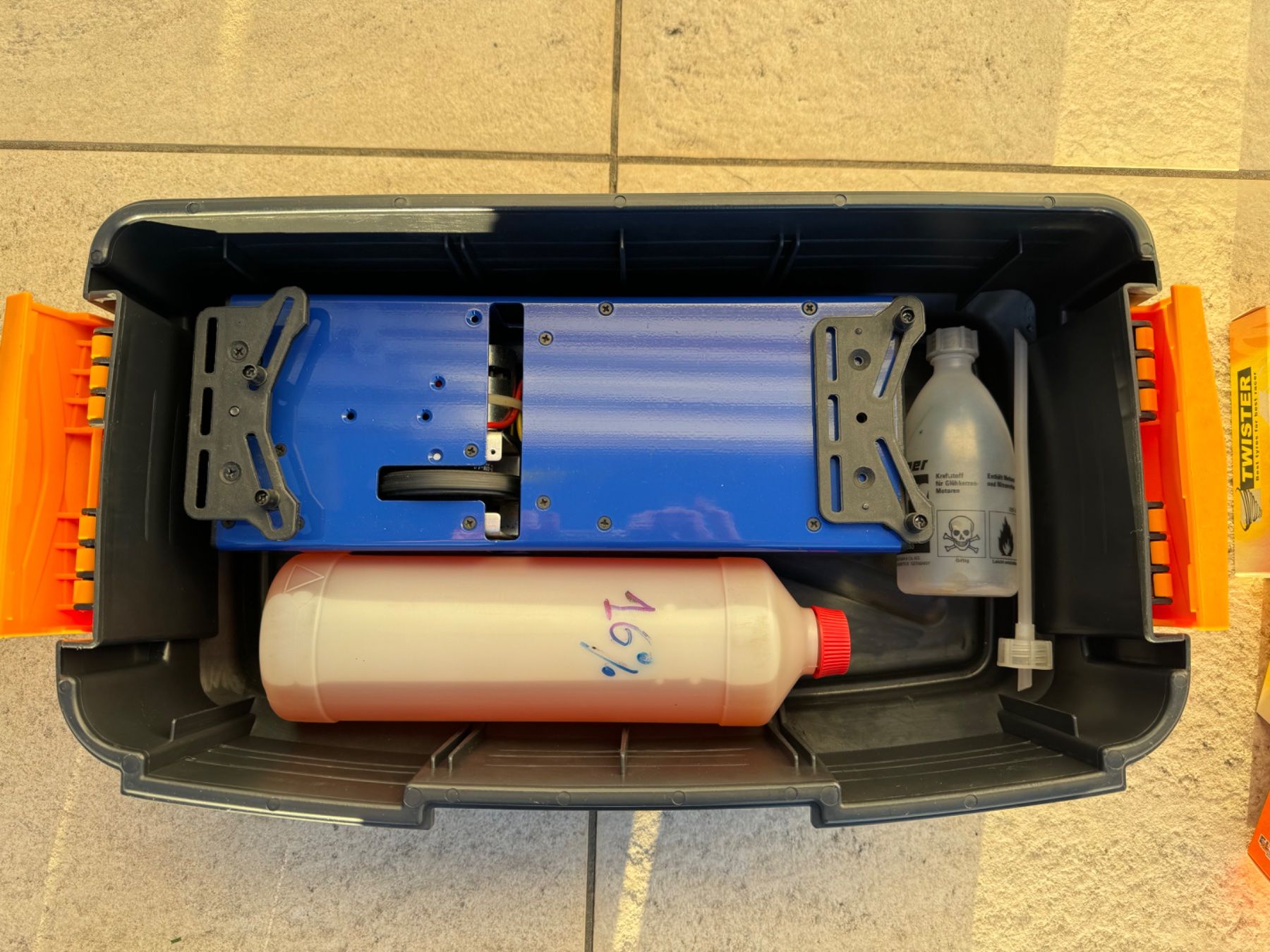 Kyosho RC Modellbau: RC Modellauto Kyosho V-One RRR – Defekt aus Morbio Inferiore von  1