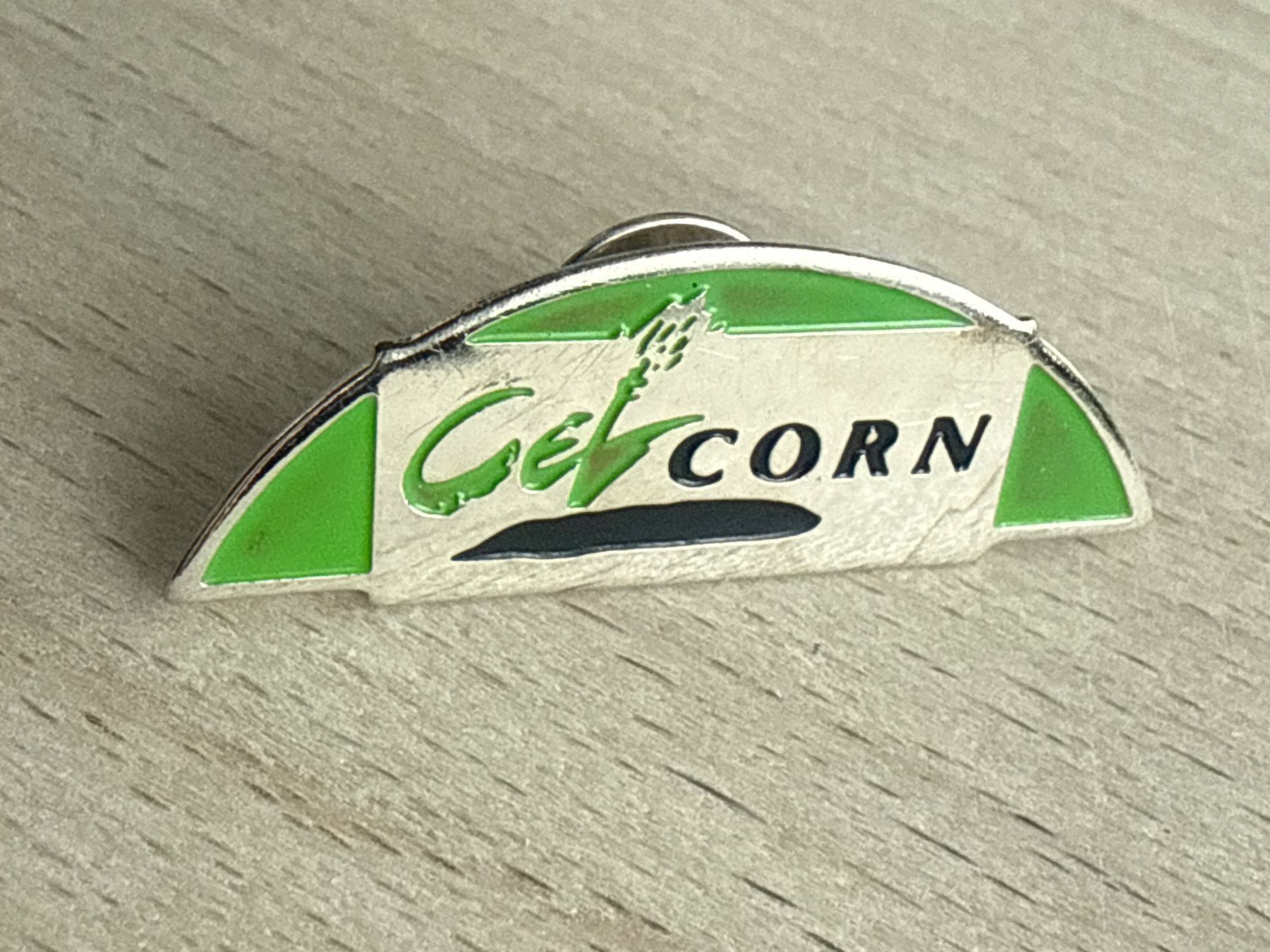 Plaquettes & Badges: Pin  Cel Corn – D'occasion à Glattbrugg par Schweigmatt