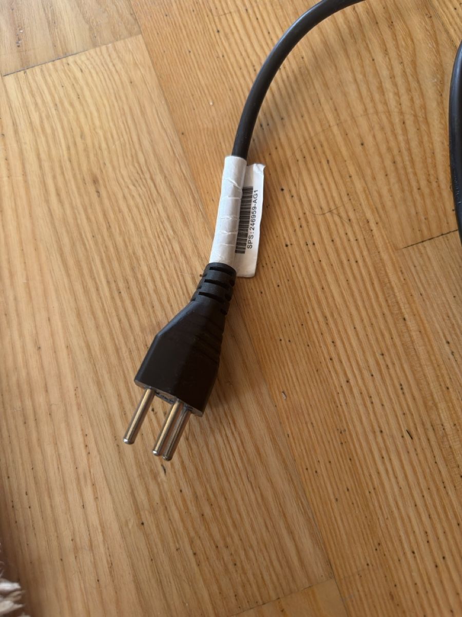 Chargeur: HP Laptop Netzteil 90W gebraucht  – D'occasion à Lausen par lia_czj2 2